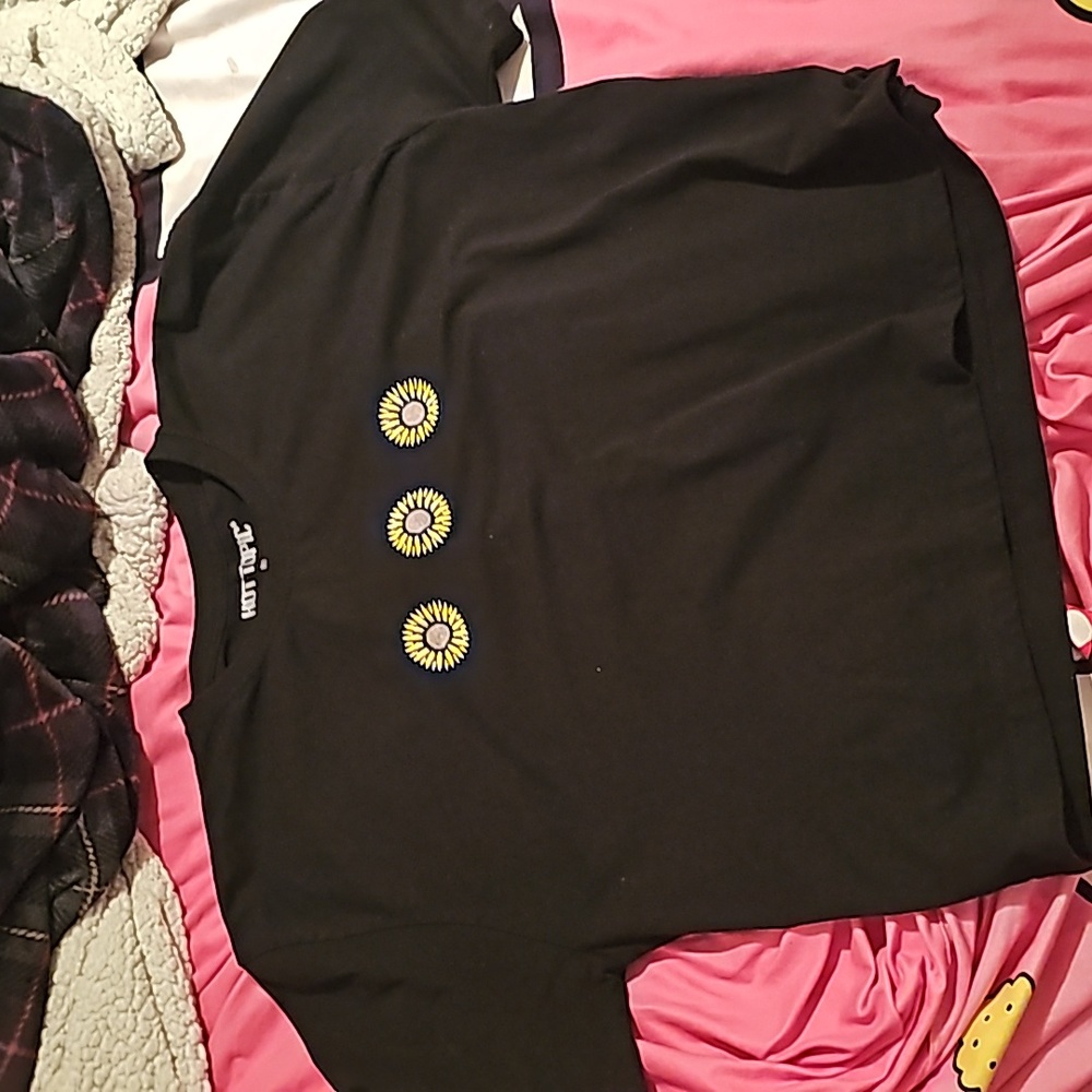 Hot topic sunflower shirt
